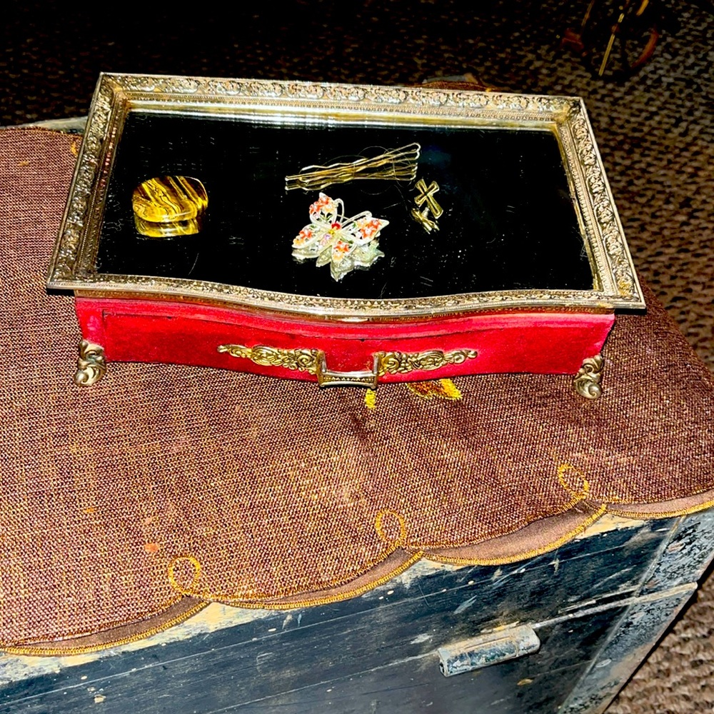 Red velvet vintage jewelry box Victorian style